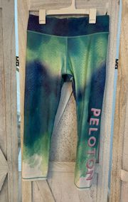 x Peloton Crop Capri Leggings Blue Green Geode Tye Tie Dye Watercolor Medium