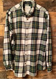 St. John's Bay LG (women’s XL)Classic Fit Green Plaid Flannel Shirt