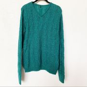 Benetton Green V-Neck Braid Cable Pattern Sweater Size Large