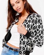 Forever 21 NWT Quilted Geo Print Bomber Jacket-