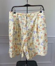 Vintage 90s Jones New York Linen Blend Yellow Floral Front Pleat Shorts 24W