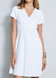 Elie Tahari Harley White V-Beck Short Sleeve A-Line Fit & Flare Ponte Dress