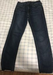 Just black ankle cropped women jeans size 24 M L is 31 inc  Waist is 12 …