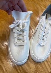 Sam Edelman Poppy Athletic Shoes Women's 8 White Leather Slip On Round Toe S20