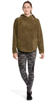 nike therma sherpa hoodie