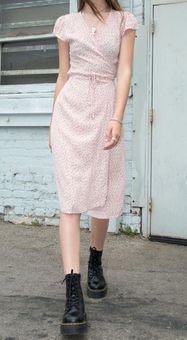 Brandy Melville Pale Pink Robbie Wrap Dress - $50 (50% Off Retail) - From  Zora