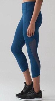 Lululemon Womens 4 Blue Sole Training Crop Mesh Insert Pocket Leggings -  $37 - From Amie