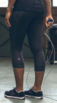 Lululemon Chase Me Crop II Leggings 2 Pocket Zipper Heathered Gray Soot  Green Black - $29 (67% Off Retail) - From Cageys