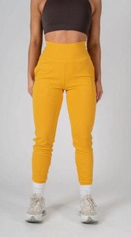 Paragon Fitwear NWOT High Waisted Naked Joggers Yellow Size M