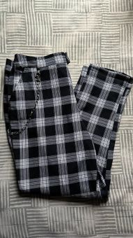 Hot Topic Plaid Pants With Chain Black Size XXL - $15 (55% Off Retail) -  From Justice