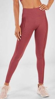 High-Waisted Seamless Rib Legging - Fabletics