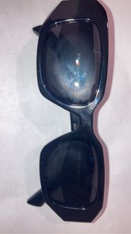 Prada sunglasses Pr17Ws black frame dark unisex with serial number. - $100  - From Juniyah