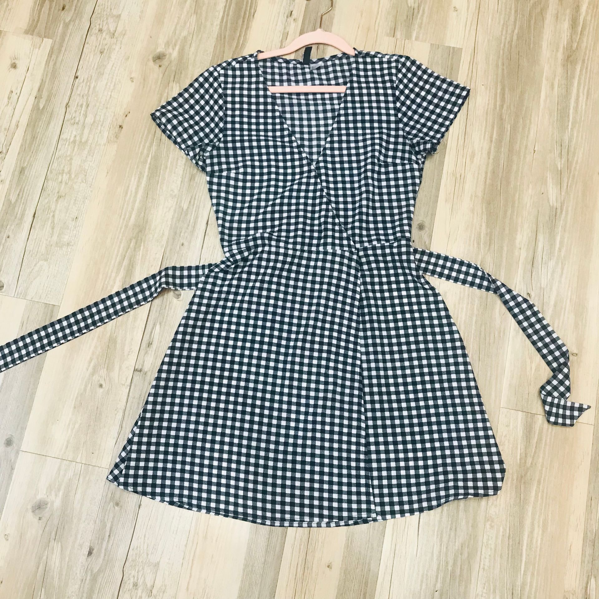 H & M black and white gingham wrap dress sz 2. - $22 (62% Off Retail) -  From Marissa