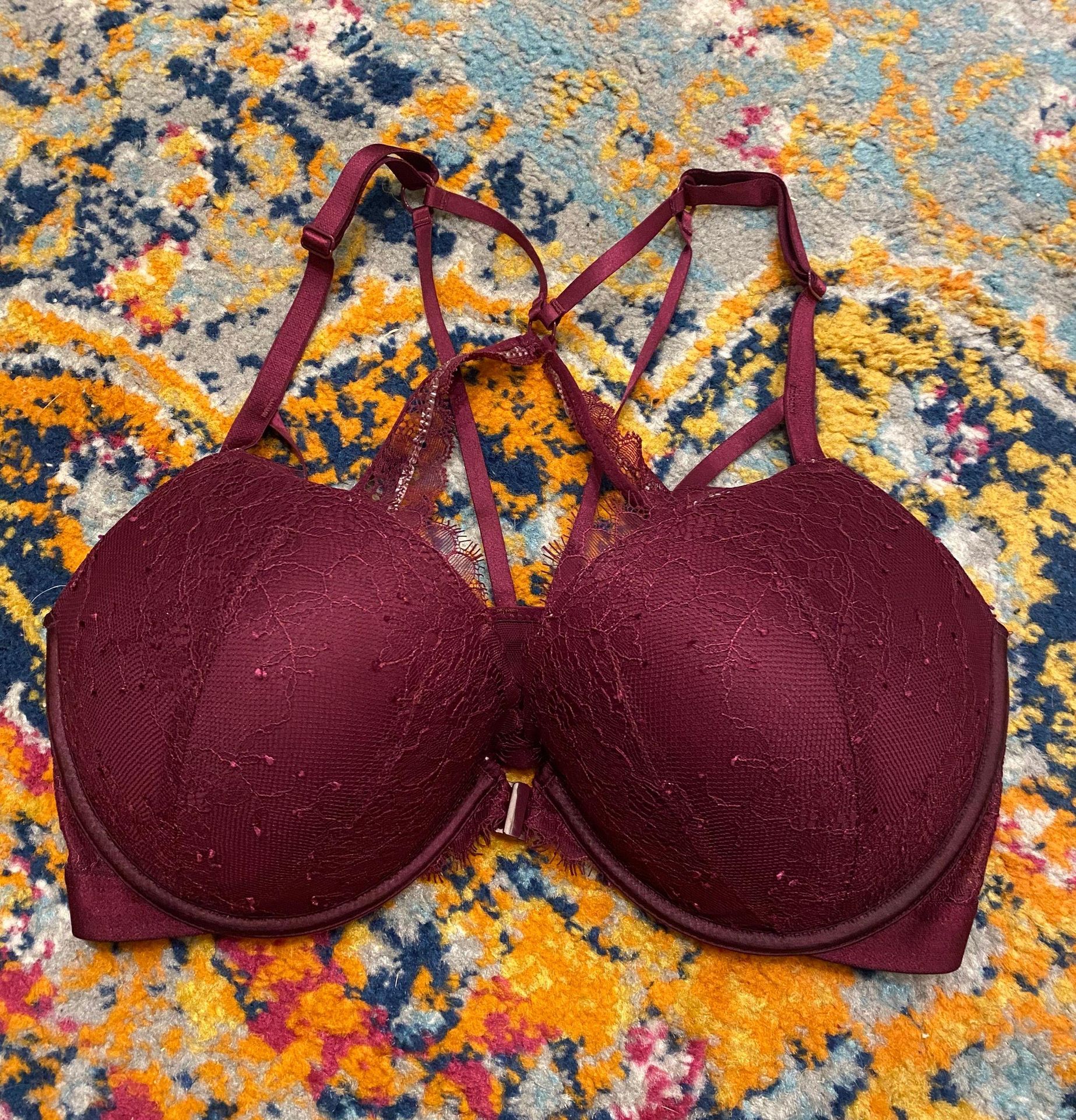 Victoria's Secret Victoria Secret Very Sexy Push Up 34 DD Bra Size XL - $18  (74% Off Retail) - From lillie