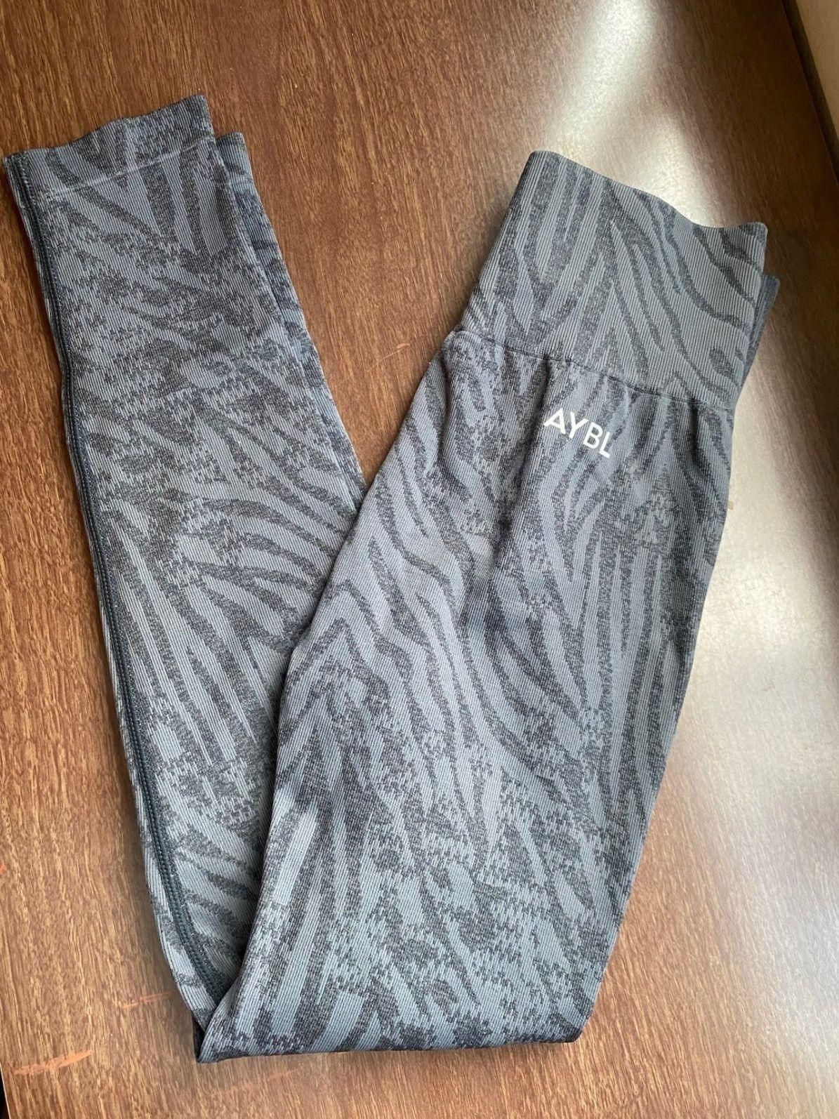 AYBL, Pants & Jumpsuits, New Aybl Animal Seamless Leggings Size Small