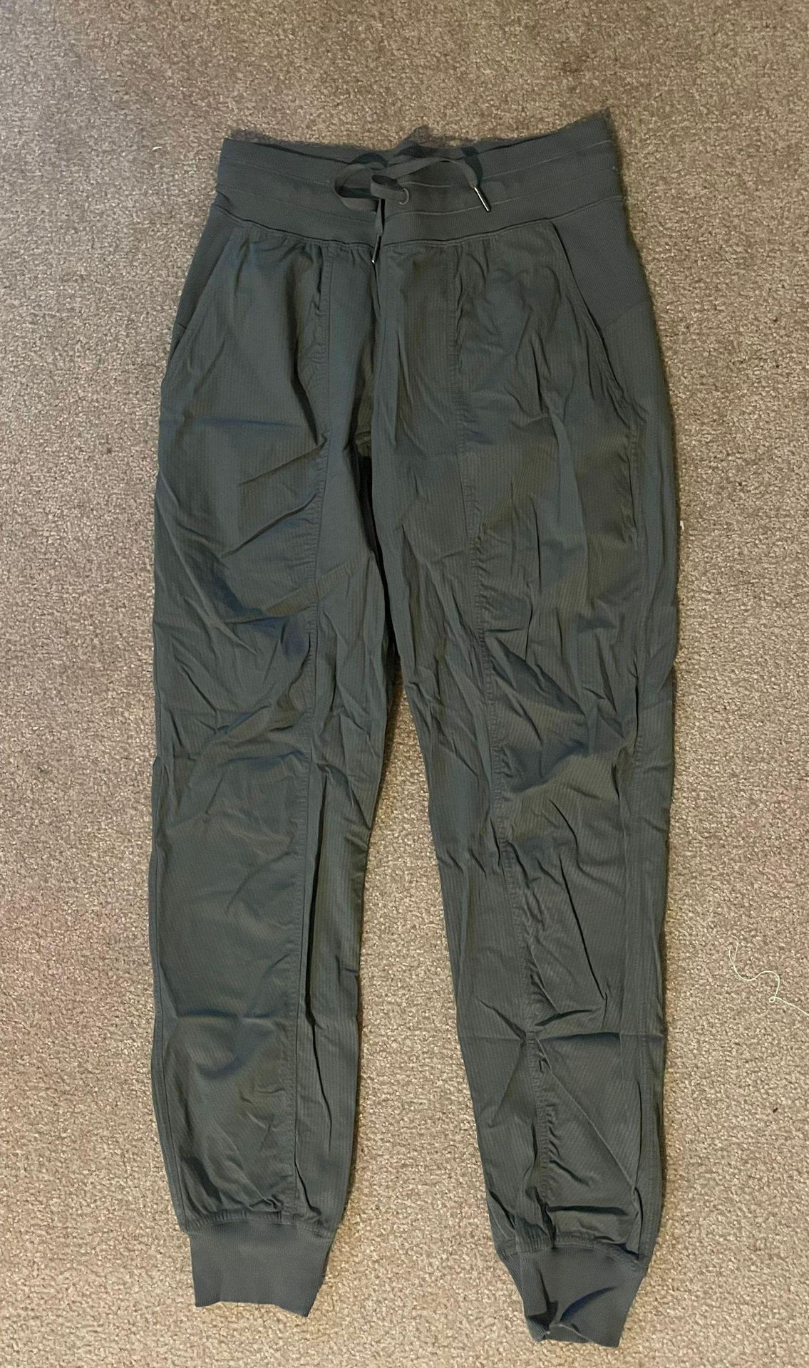 Lululemon Dance Studio Jogger Green Size 4 - $46 (53% Off Retail) - From  Erin