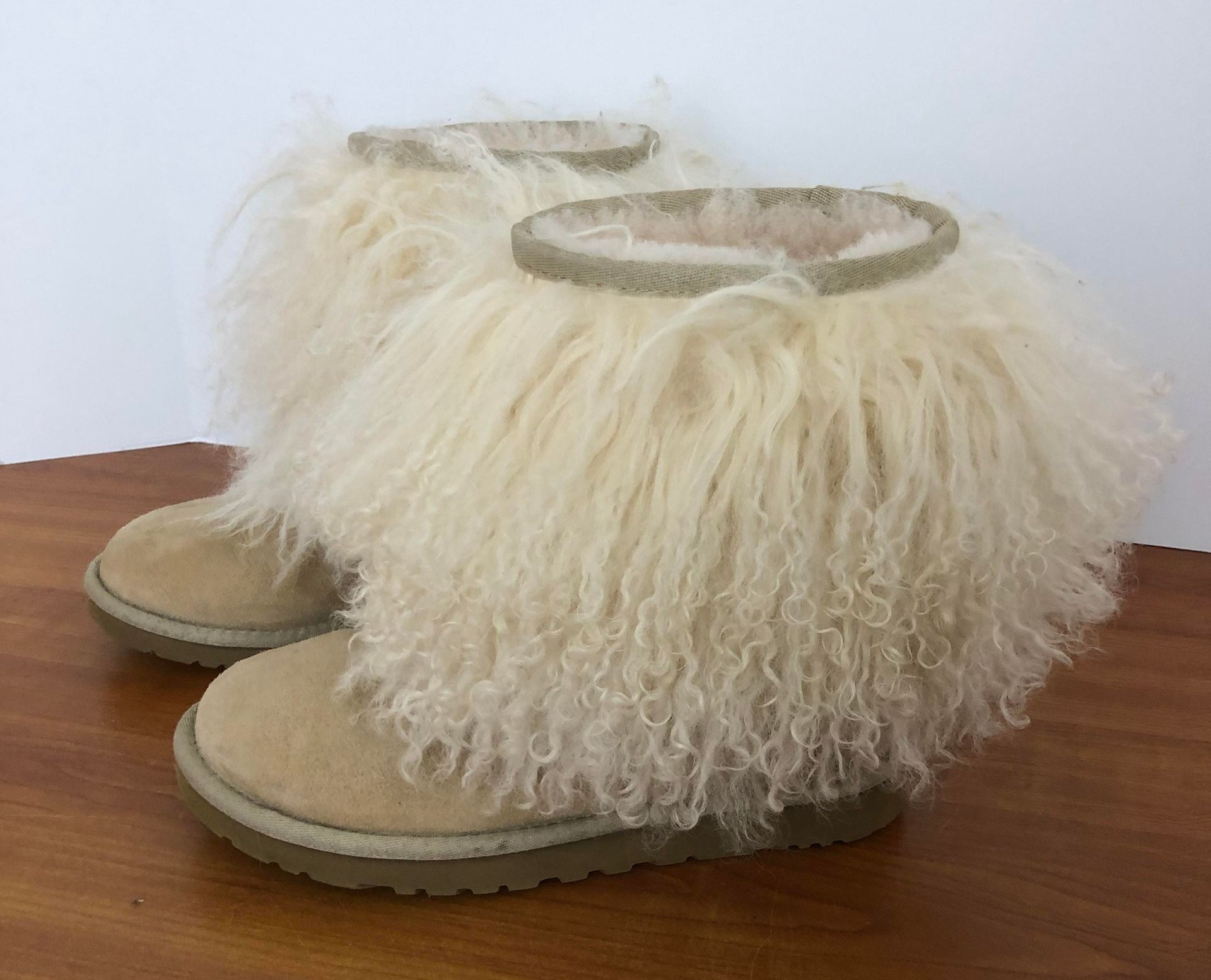 UGG Alpaca Fur s Boots Tan Size 5 - $76 - From Corrin