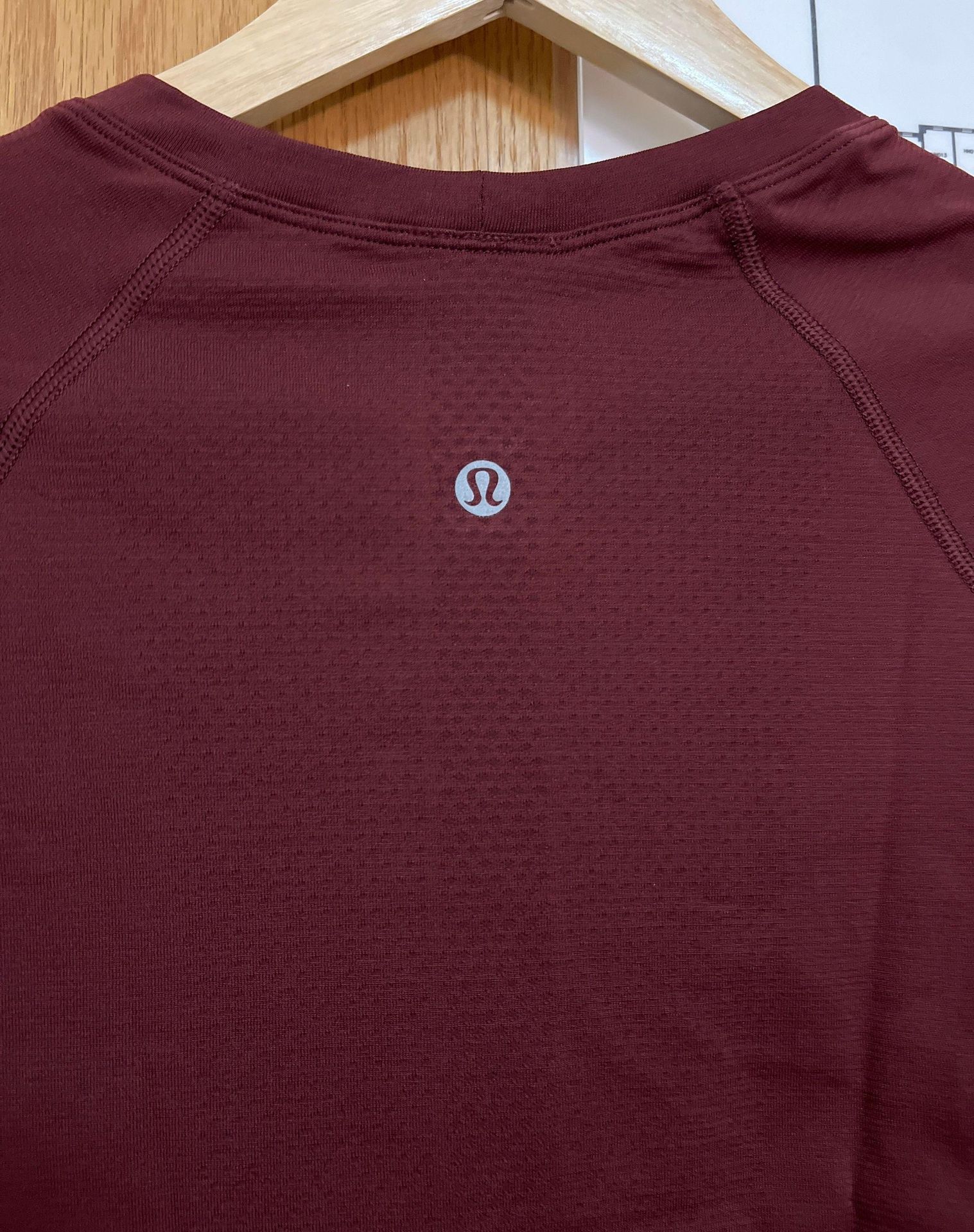 Lululemon Swiftly Breathe Long Sleeve - Red Merlot / Red Merlot