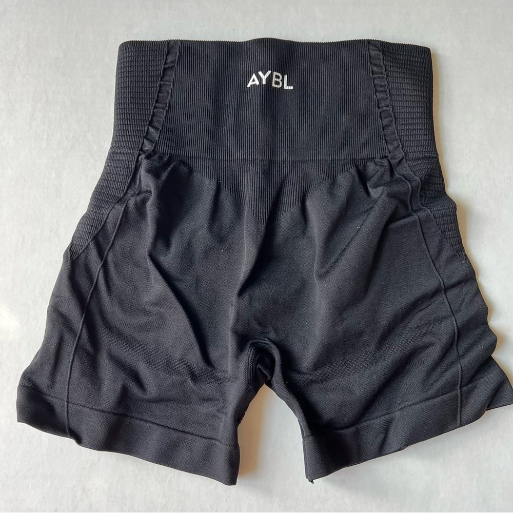 Balance V2 Seamless Shorts - Black, AYBL