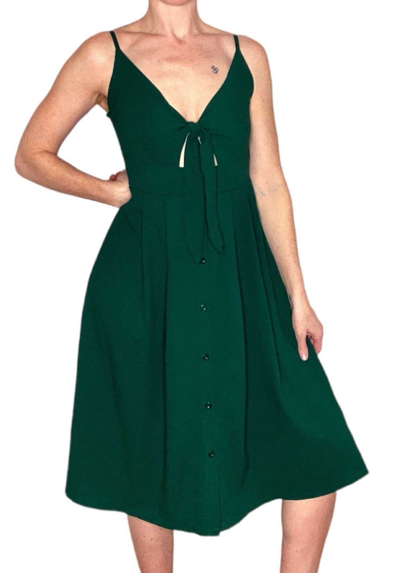 Vidarton Yidarton Dark Green Cut-Out Tank Knee Length Dress - $12 - From  Natalie