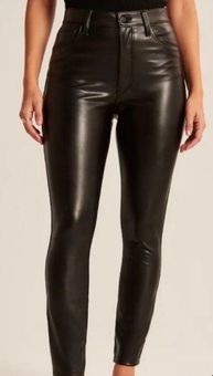 Women's Curve Love Vegan Leather Skinny Pant, Women's Bottoms