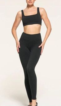 SKIMS Sculpting Leggings S/M Black - $40 (37% Off Retail) - From Ali