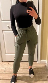 Mondetta high waisted joggers track pants yoga pants cargo pants harem  sweatpants army green Size XS - $19 - From Arbma