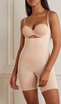 Spanx Oncore Open Bust Mid-Thigh Bodysuit in Soft Nude Size 1X Tan