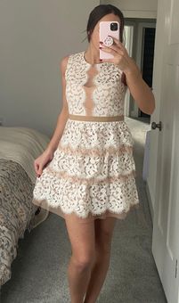 BCBGMAXAZRIA White Ruffle Lace Dress Size 6 50 66 Off Retail