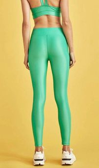 Carbon 38 Regular Rise 7/8 Legging in Takara Shine Green Size M - $65 (49%  Off Retail) New With Tags - From karen