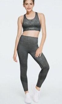 PINK - Victoria's Secret PINK Seamless Leggings - $22 - From Vee