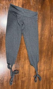 Victoria's Secret Victoria Secret Leggings Women's Medium Grey - $12 - From  Krista