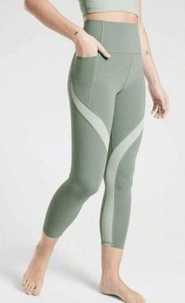 Athleta 532560 Stash Pocket 7/8 Tight Sage Green Leggings Women's