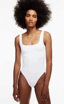 Aritzia Babaton Contour Bodysuit White - $29 (39% Off Retail