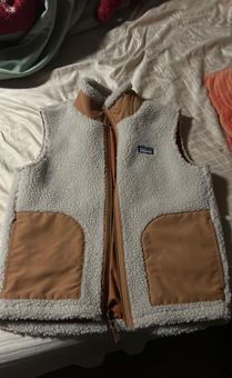 Patagonia Brand new Vest (Children's Large, would fit XXS) Tan