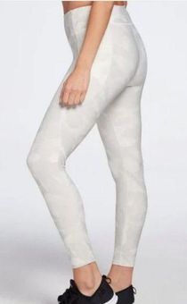 CALIA Women's Energize Mid-Rise 7/8 Leggings White Soft Camo