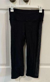 Lululemon Colour Me Quick Cropped Black Leggings Size 6 - $23