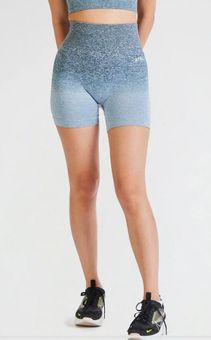 AYBL Pulse Ombré Seamless Shorts Blue - $22 (31% Off Retail