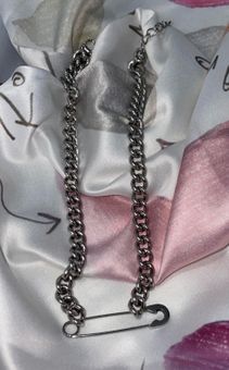 Brandy Melville Paperclip Necklace 2024 www.epicamlv