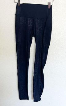 GapFit High Waist Sculpt Compression Navy Blue Printed Leggings Size XS -  $18 - From Odelia