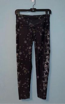 Victoria's Secret Sport Silver Stars Glittery 7/8 Tights Leggings Size  Medium - $25 - From Kimberley