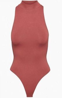 Aritzia Babaton Contour Mockneck Bodysuit Size XS Sun-dried Red