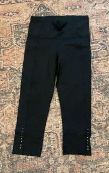 Lululemon Black Cropped Leggings, Size 4