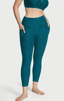Victoria's Secret New Core Essential Pocket Leggings Size L - $26 New With  Tags - From Yulianasuleidy