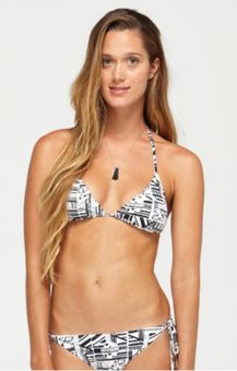 Diane Von Furstenberg NWOT DVF Loves Roxy (M Top/ S Bottom)Triangle Bikini  Set🖤🤍🖤 White Size 6 - $51 (60% Off Retail) - From MagicCouture