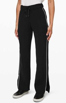 Lululemon On the Right Track Pant Black / Light Ivory Womens Size 10 - $65  - From Stephanie