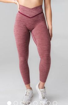 Daydream V Pant - Women's Leggings – Vitality Athletic Apparel