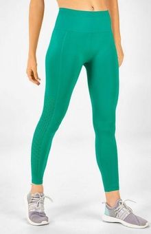 Sync Seamless High-Waisted 7/8 Leggings Fabletics