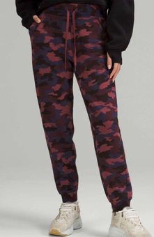 Lululemon NWT Scuba HR Jogger - Heritage 365 Camo Smoky Red Night