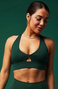 Oasis TWIST MEDIUM IMPACT SPORTS BRA/DEFINE POWERHOLD HIGH WAISTED GREEN  7/8 LEGGING SET S - $80 (37% Off Retail) - From Cassidy